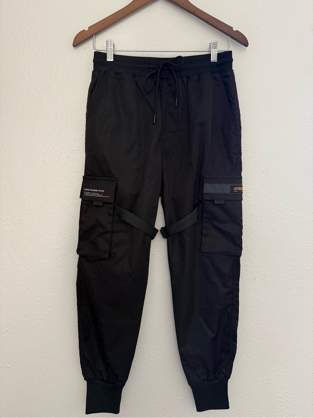Aelfric Eden Black Techwear Cargo Jogger Pants Buckle Straps Size Small